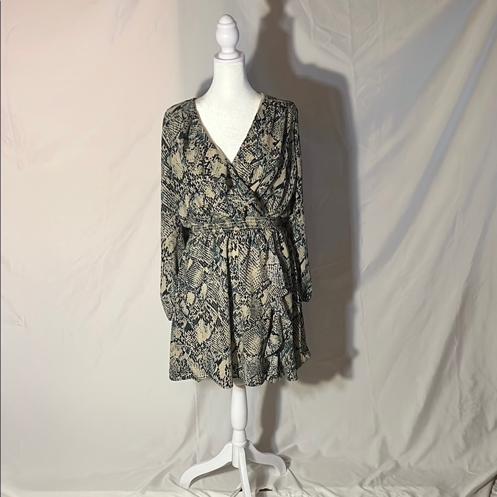 Slate & Willow Floral Wrap Dress